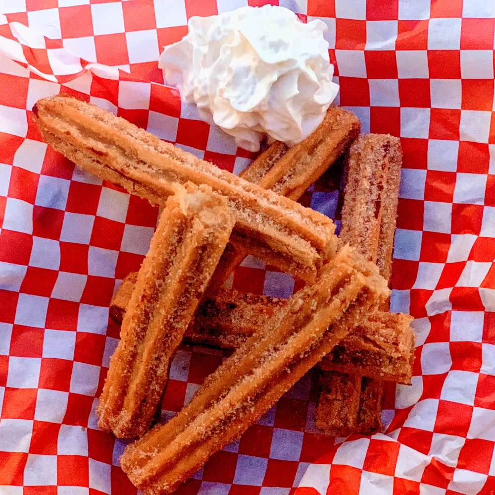 Churros Con Cajeta