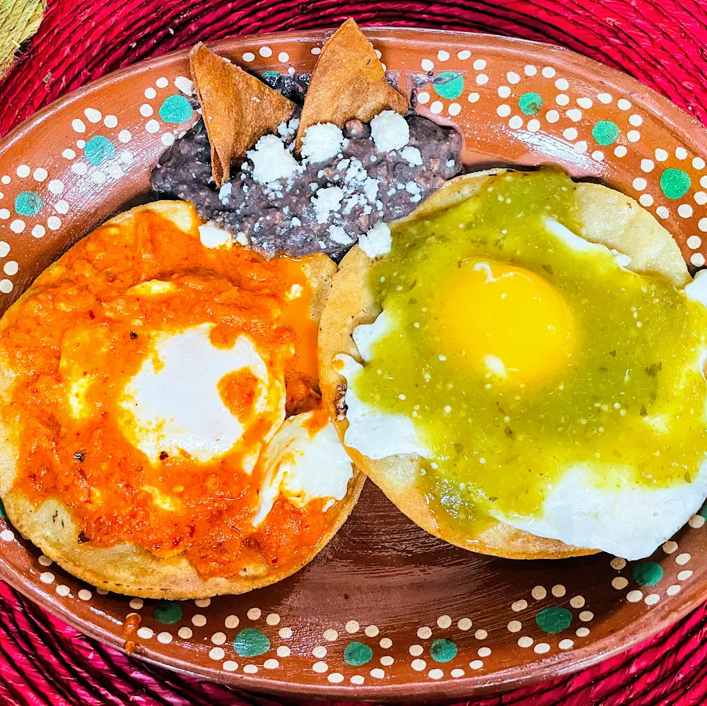 Huevos Divorciados